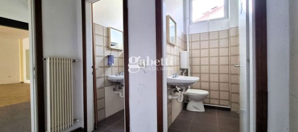 Propiedad comercial en Mori, Italy 310 m² No. 150317 10