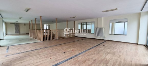 Propiedad comercial en Mori, Italy 310 m² No. 150317 3