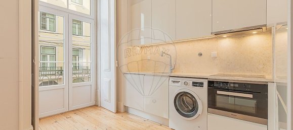 2 bedrooms Apartment in Lisbon, Portugal No. 134031 10