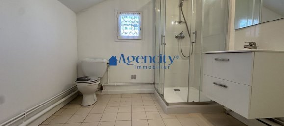 2 bedrooms House in Torcy, France No. 285976 4