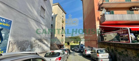 1 room Garage in Naples, Italy No. 79130 8