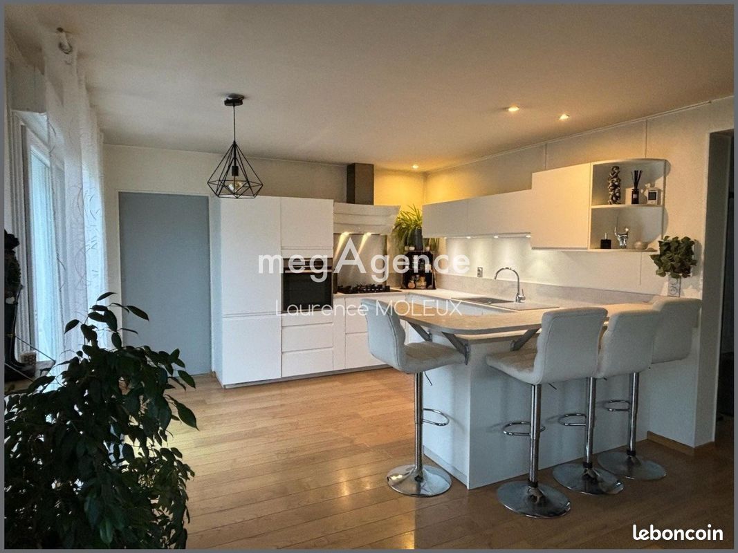 Casa T4 em Bellebrune, France N.º 73315