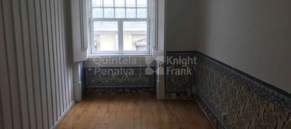 1286m² Building in Lisbon, Portugal No. 123555 11