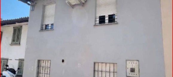 2-salle Appartement à Stradella, Italy No. 332695 3