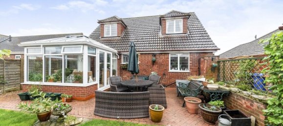  House in Grimsby, United Kingdom No. 2672 15