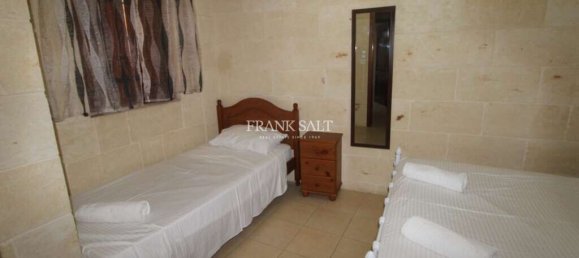 3 غرف نوم منزل في Nadur, Malta رقم 627 11