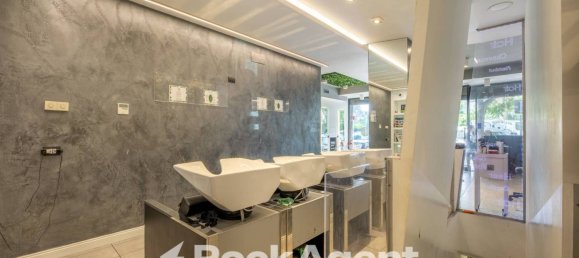 2 rooms Commercial property in Rome, Italy No. 290306 14