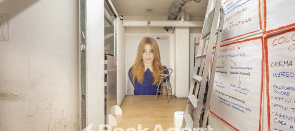 2 rooms Commercial property in Rome, Italy No. 290306 17