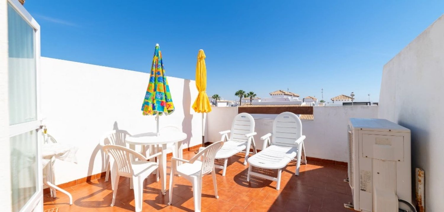 Adosado de 2 dormitorios en Alicante, Spain No. 133315