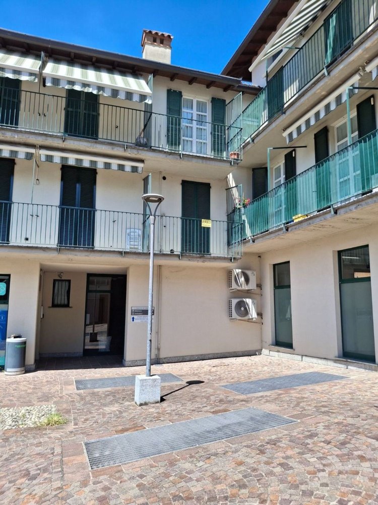 4 chambres Appartement à Nibionno, Italy No. 393436