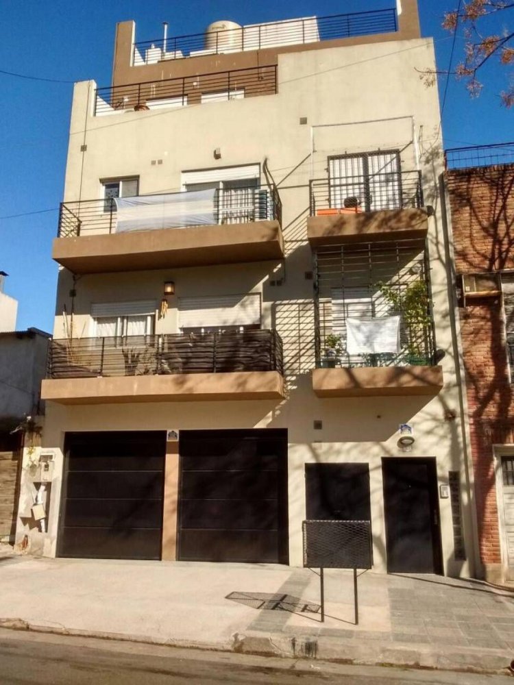 Studio in Buenos Aires, Argentina No. 98833