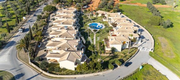 4 bedrooms House in Quarteira, Portugal No. 104179 27