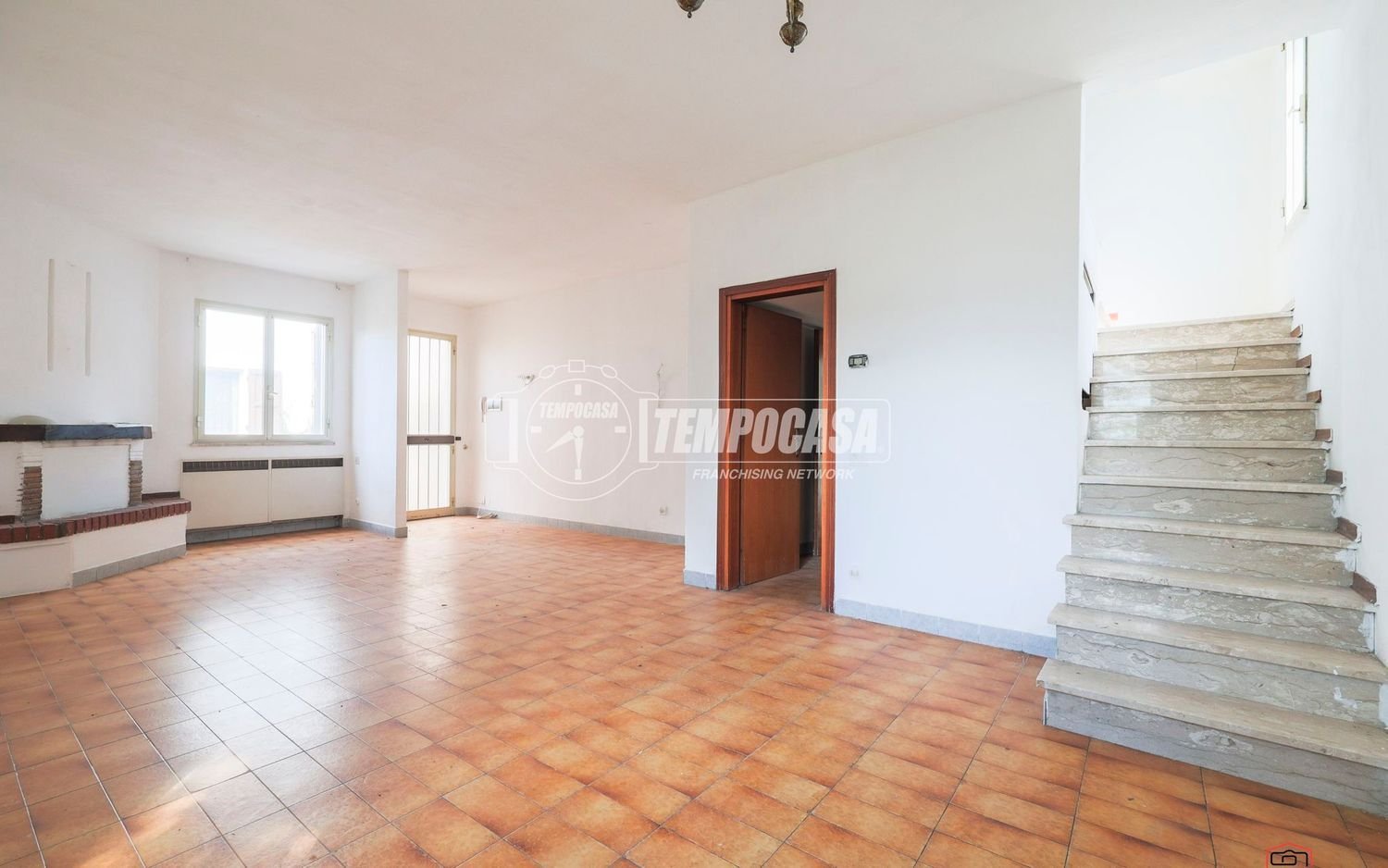 5 rooms House in Ravenna, Italy No. 298708
