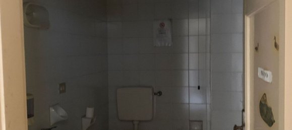 Bureau à Mantua, Italy 175m² No. 378479 8