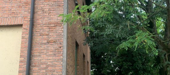 Bureau à Mantua, Italy 175m² No. 378479 3