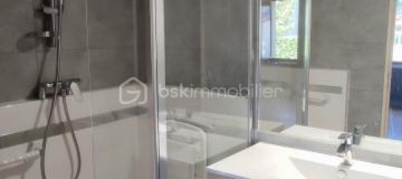 Дом с 4 спальнями в Тур, Франция № 239997 6