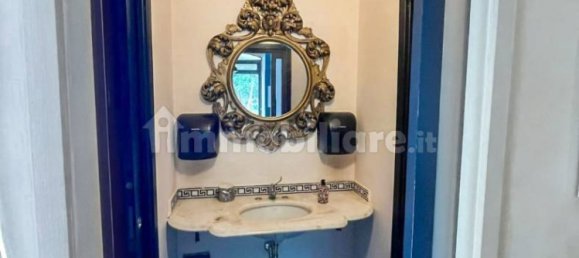 2-Zimmer Gewerbliche Immobilie in Palermo, Italy, Nr. 375195 10