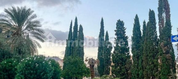 2-Zimmer Gewerbliche Immobilie in Palermo, Italy, Nr. 375195 6