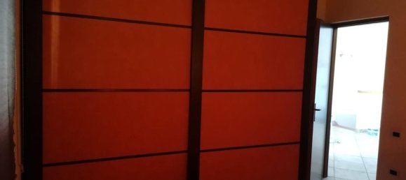 Квартира с 2 комнатами в Кашина, Италия № 260521 18