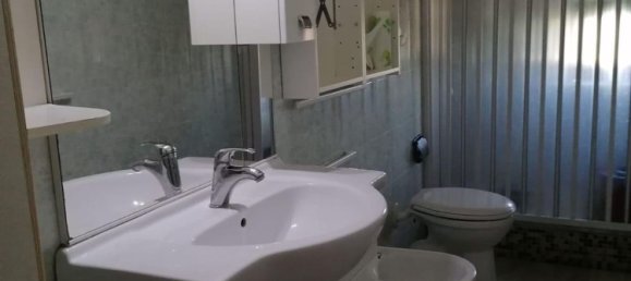 Квартира с 2 комнатами в Кашина, Италия № 260521 17