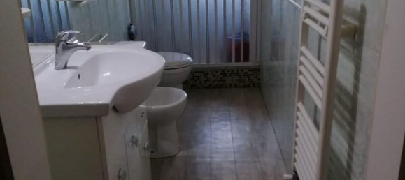 Квартира с 2 комнатами в Кашина, Италия № 260521 16