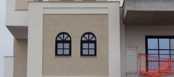 4 bedrooms Property in Thermi, Greece No. 2490 3