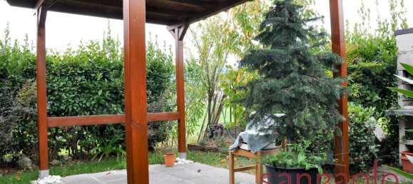 3 bedrooms Apartment in Pistoia, Italy No. 381807 18