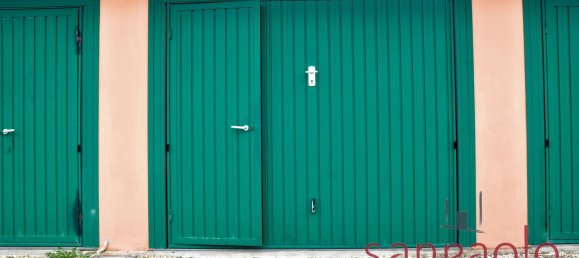 3 bedrooms Apartment in Pistoia, Italy No. 381807 24