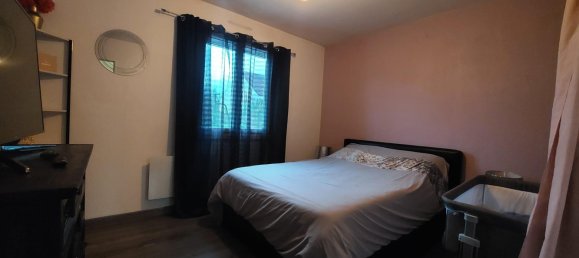 Casa de 3 dormitorios en Checy, France No. 226035 4