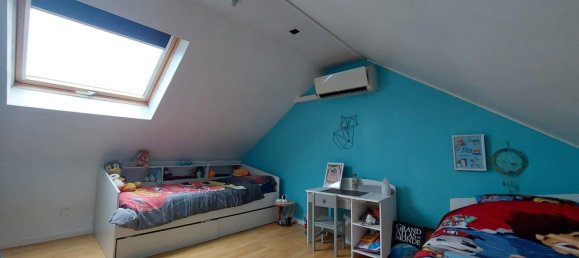 Casa de 3 dormitorios en Checy, France No. 226035 7