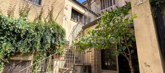 2 غرف نوم فيلا في Enna, Italy رقم 353899 11