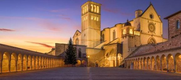 2-Zimmer Gewerbliche Immobilie in Assisi, Italy, Nr. 82557 4