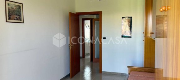 Квартира с 4 комнатами в Бари, Италия № 23695 19