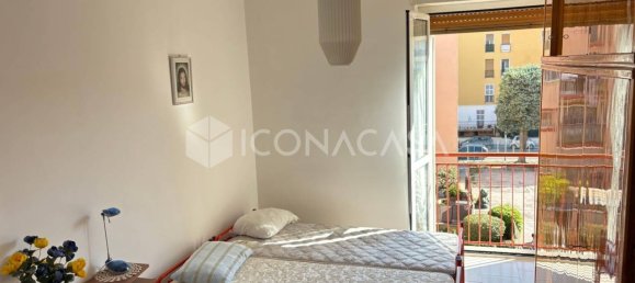 Квартира с 4 комнатами в Бари, Италия № 23695 18