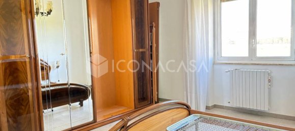 Квартира с 4 комнатами в Бари, Италия № 23695 22