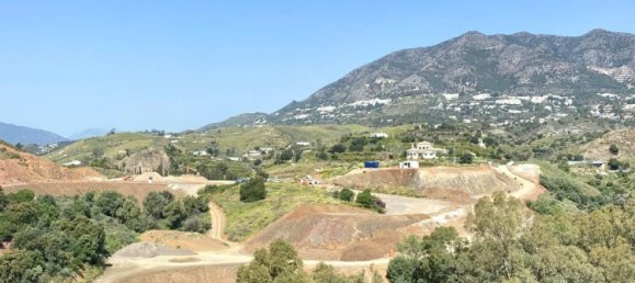 4 bedrooms Townhouse in Fuengirola, Spain No. 148425 4