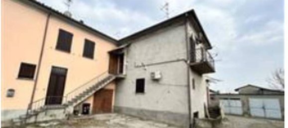 3-salle Appartement à Monticelli d'Ongina, Italy No. 274362 4