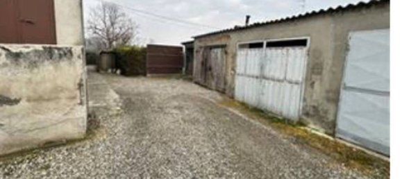 3-salle Appartement à Monticelli d'Ongina, Italy No. 274362 7