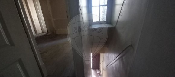 9 bedrooms Building in Lisbon, Portugal No. 102627 8