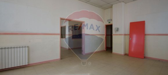 1158m² Commercial property in Cascais, Portugal No. 76535 33