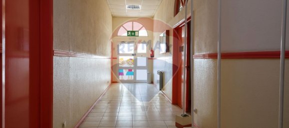 1158m² Commercial property in Cascais, Portugal No. 76535 23