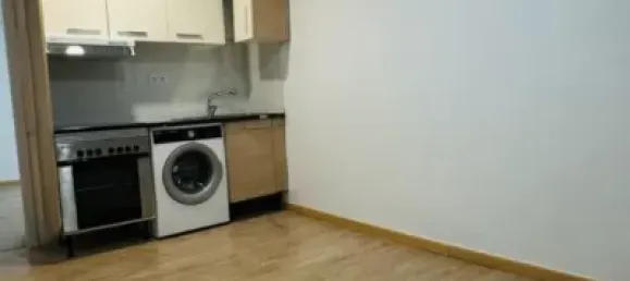 Apartamento de 2 dormitorios en Madrid, Spain No. 137255 5