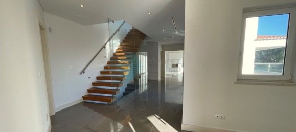 4 bedrooms House in Sintra, Portugal No. 166026 4