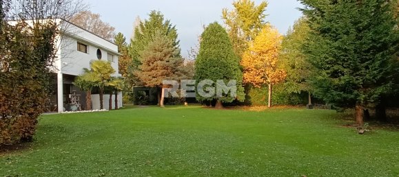 5 bedrooms House in Croix, France No. 157215 9