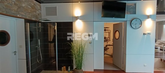 5 bedrooms House in Croix, France No. 157215 13