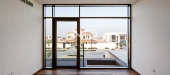 Вилла с 6 спальнями в Абу-Даби, ОАЭ № 47597 5