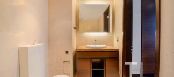 Квартира с 2 спальнями в Бурдж-Халифа, ОАЭ № 28506 13