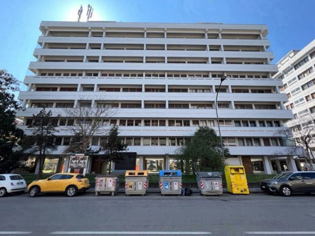 Escritório em Bologna, Italy 490 m² N.º 165819