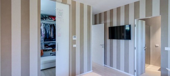 4 غرف نوم فيلا في San Lazzaro di Savena, Italy رقم 338863 23