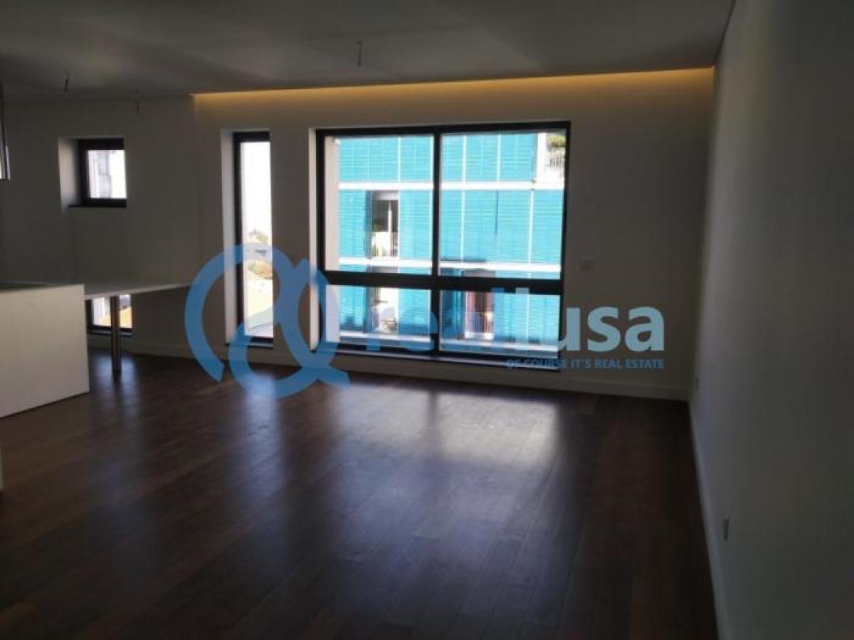 Apartamento T4 em Porto, Portugal N.º 2409